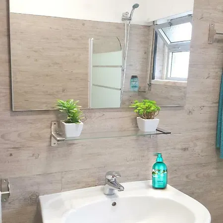 4seasons Village Apartment *